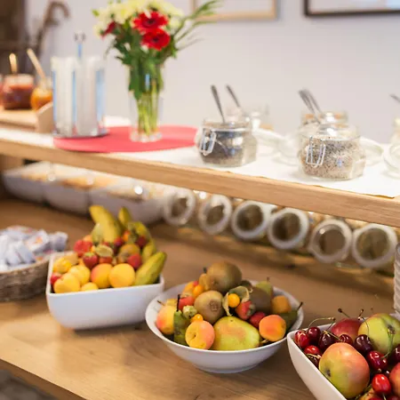 Alpenparks & Zell Am 4*