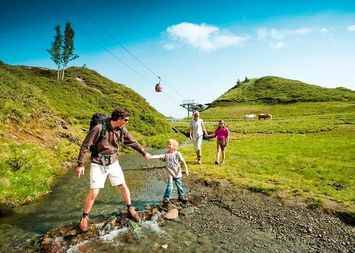 Alpenparks & Zell Am Aparthotel